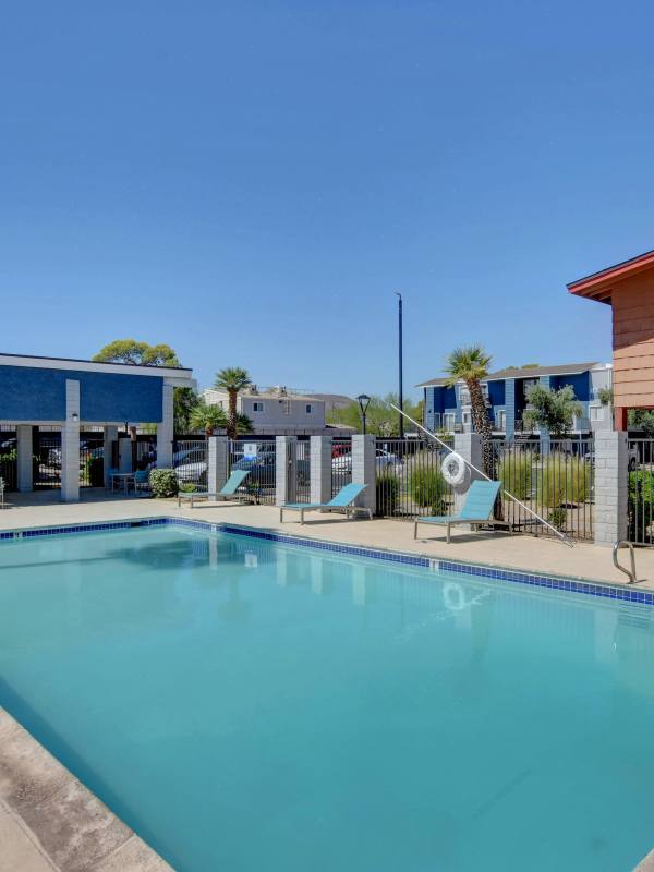 Sparkling swimming pool at Cascade Apartments in Henderson, Nevada
