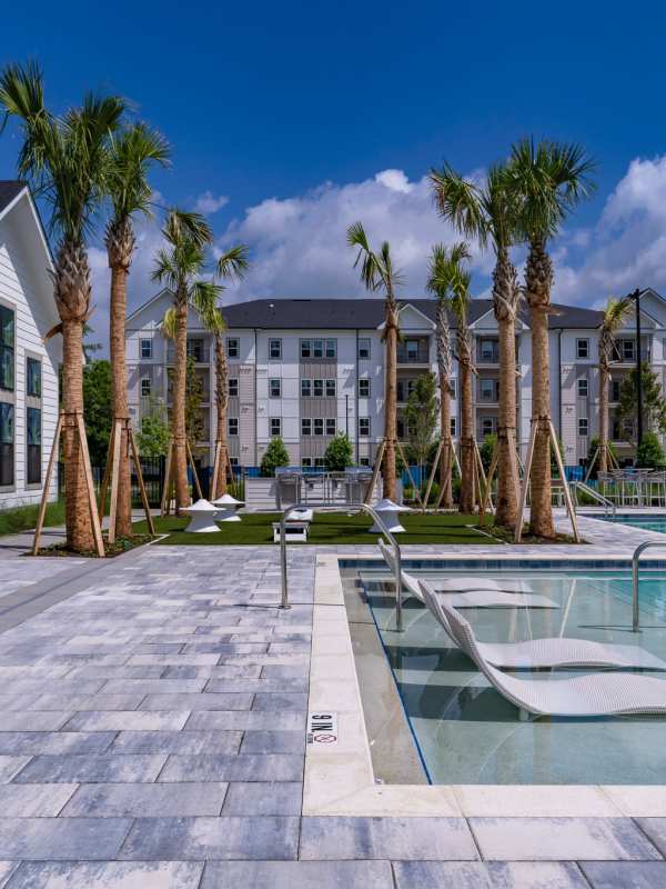Swimming pool at Palmhouse Jacksonville in Jacksonville, Florida