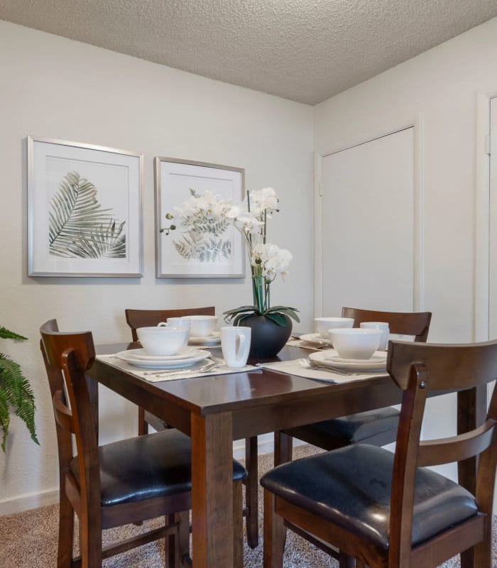 Dining room at Regency Point Apartments in Tulsa, Oklahoma