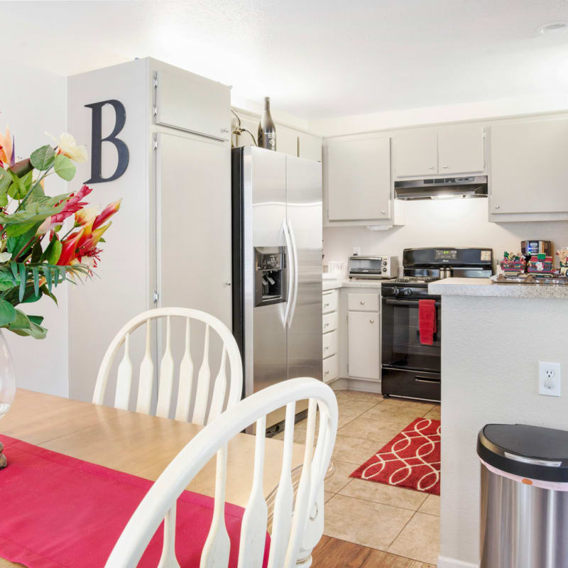 Apartment dining room at Woodpark Apartments in Aliso Viejo, California