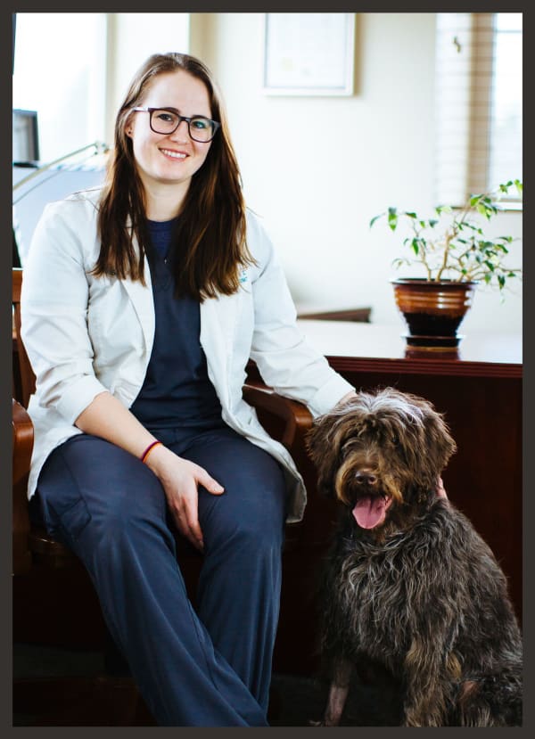 Dr. Tori St. Cin at animal hospital in Sumner