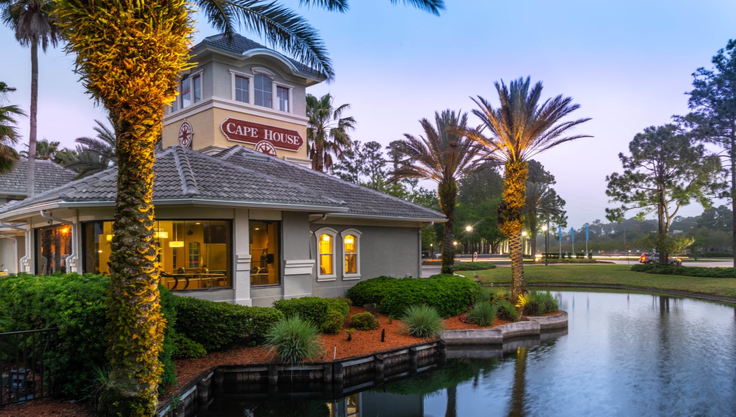 Photos of Cape House Apartments in Jacksonville, FL