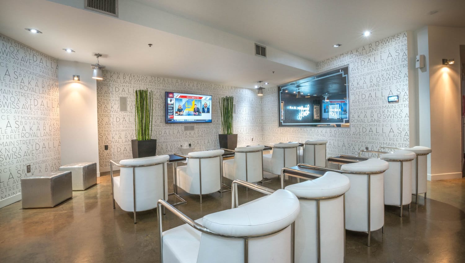 Photos of Mosaic Dallas | High-Rise Apartments in Downtown Dallas