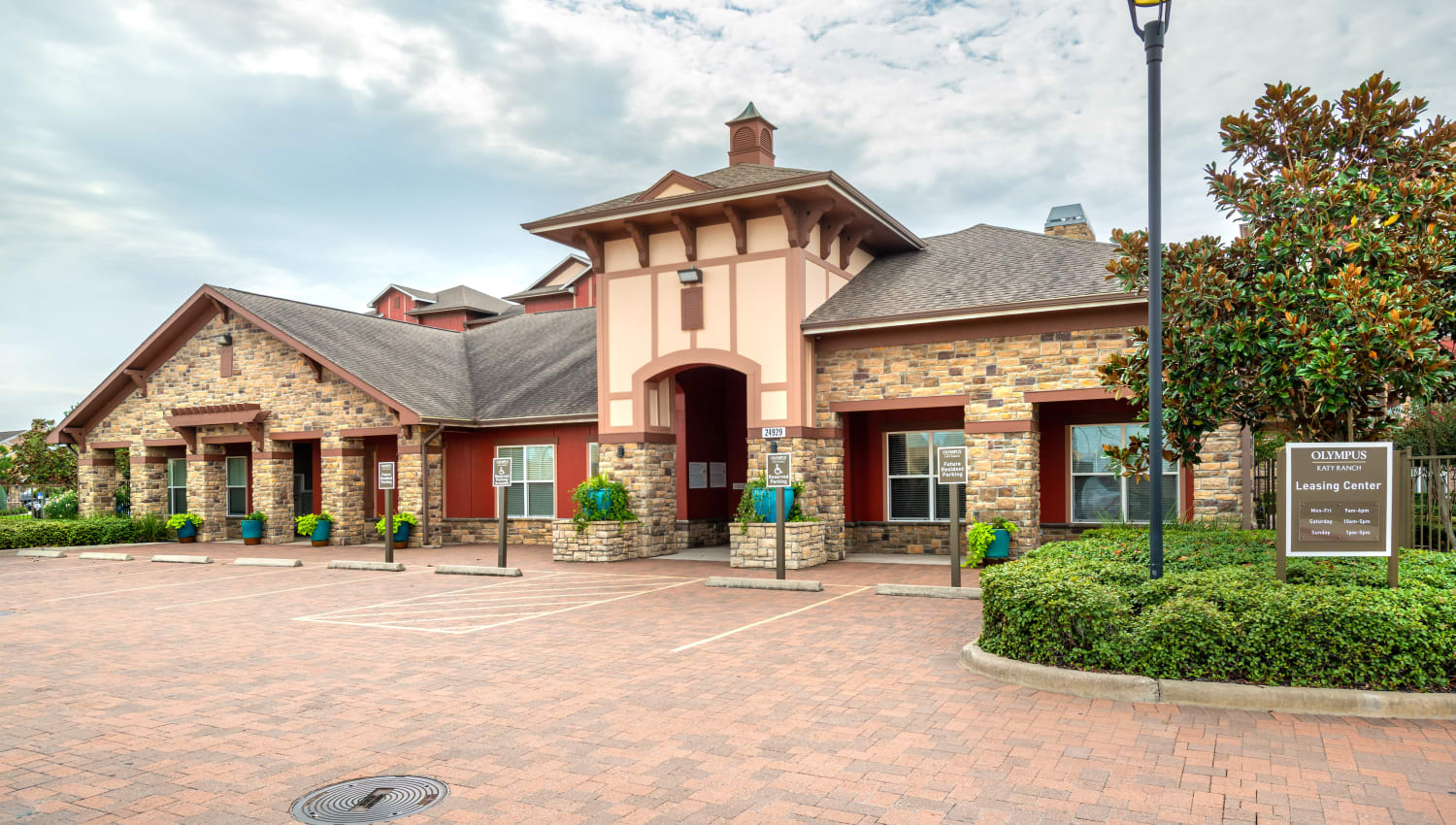 View of the clubhouse at Olympus Katy Ranch in Katy, TX