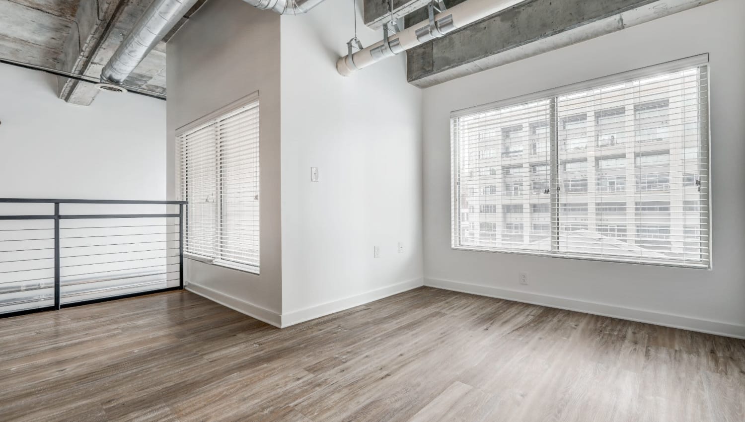 Spacious floor plans with tons of natural light at 17th Street Lofts in Atlanta, Georgia