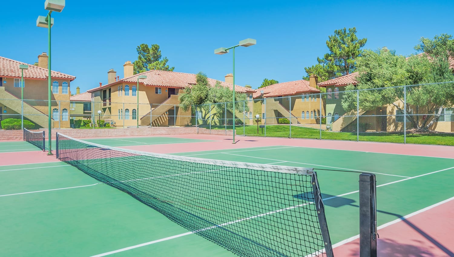 Tennis courts at Breakers Apartments in Las Vegas, Nevada