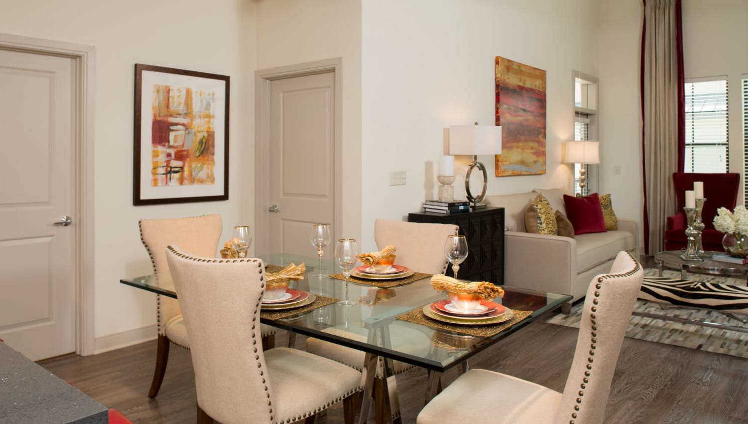 Dining nook in the open concept floor plan at Olympus at Memorial in Houston, Texas