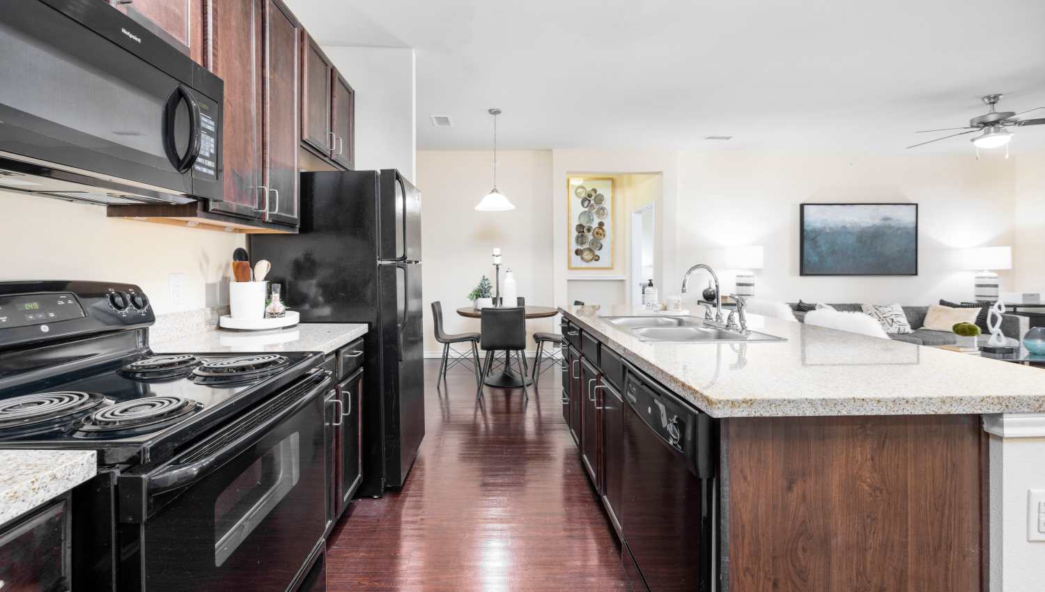 Kitchen at Sonoma Palms in Las Cruces, New Mexico