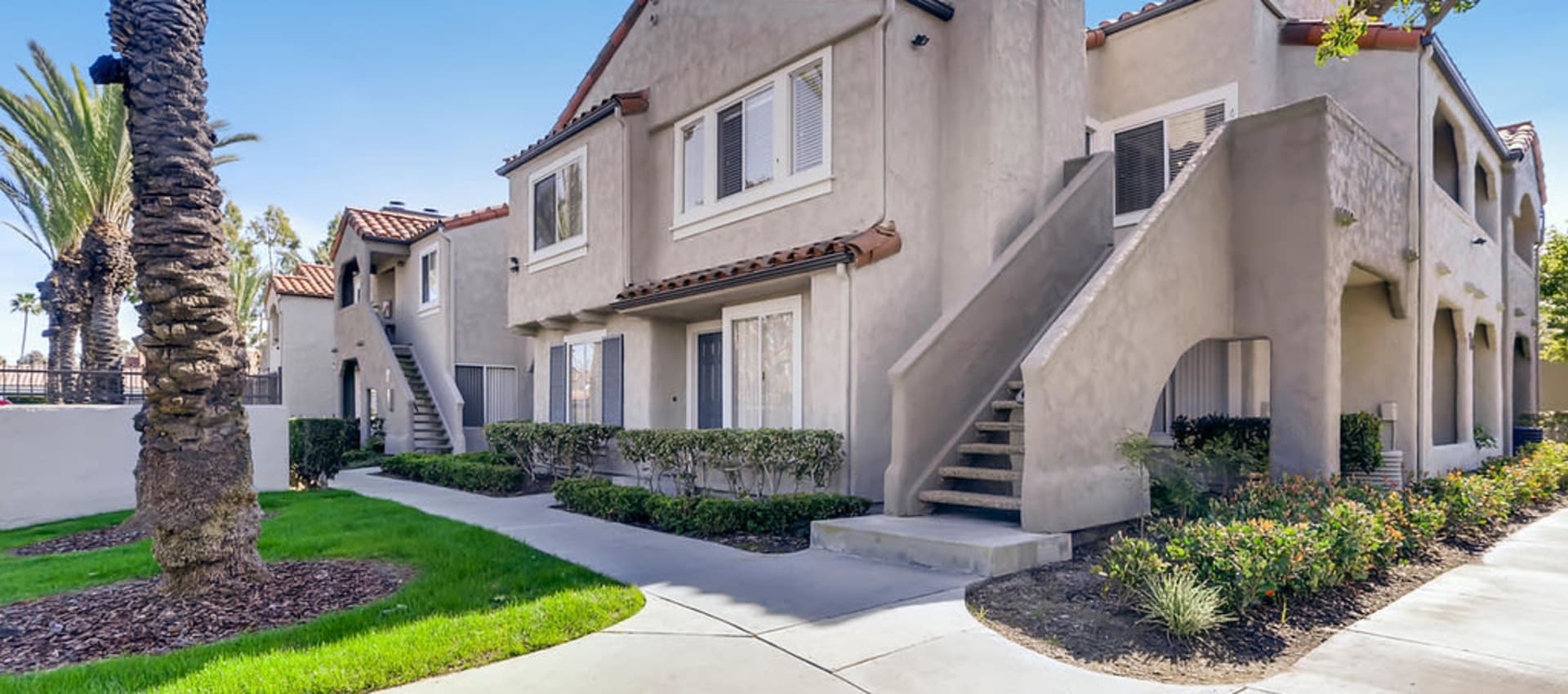 Photos Gallery Hidden Hills Condominium Rentals in Laguna Niguel, CA