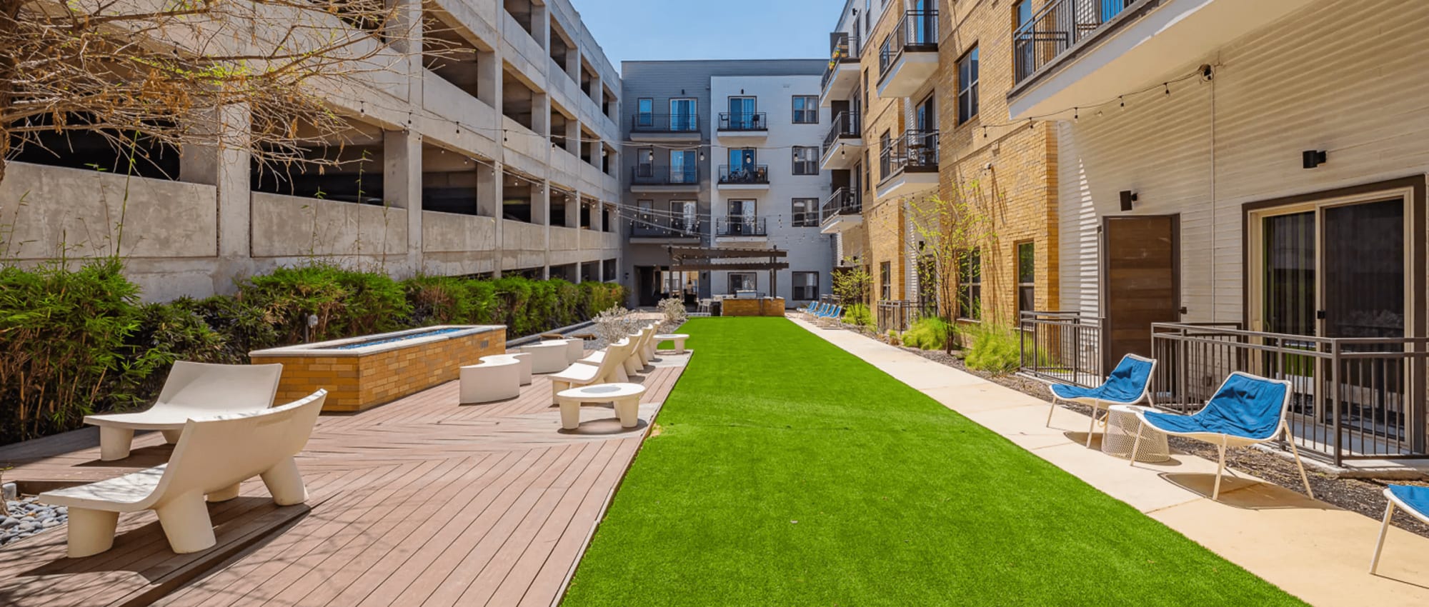 Apartments at Rivera on Broadway in San Antonio, Texas