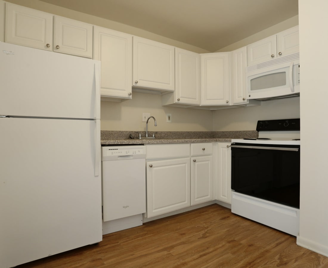 Kitchen at Aston Pointe in Aston, Pennsylvania