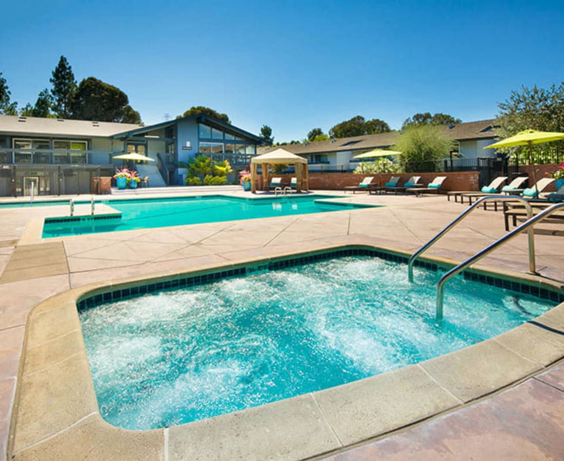 Hot tub at Stoneridge Luxury in Walnut Creek, California