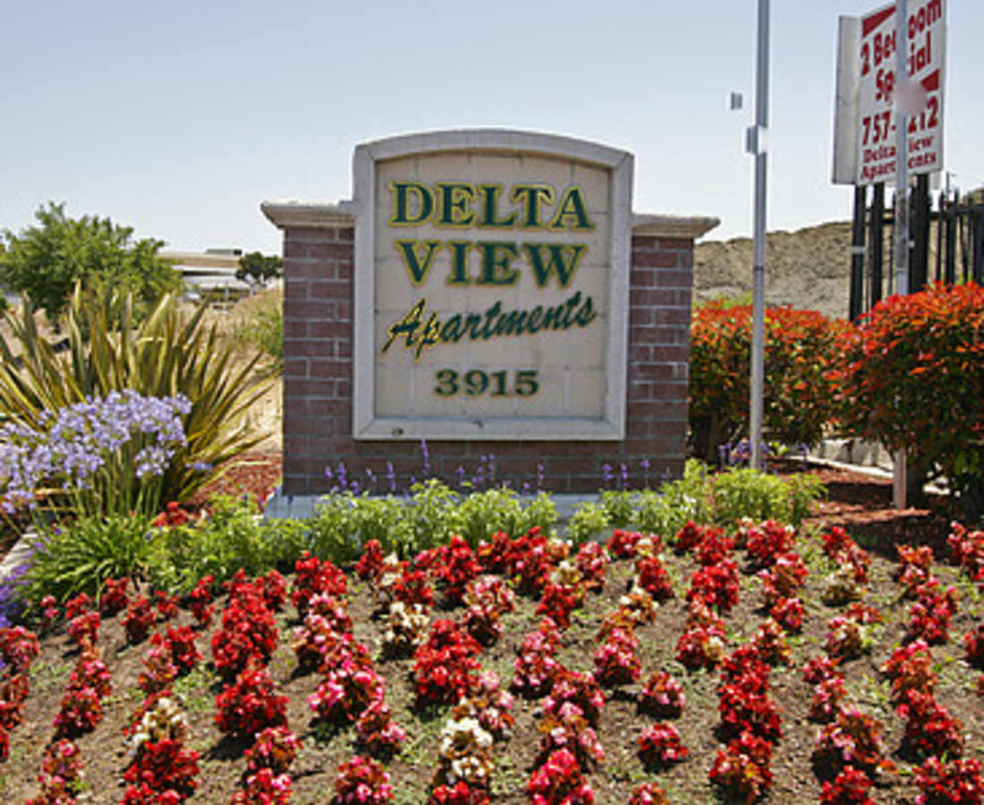 Sign outside of Delta View Apartments in Antioch, California