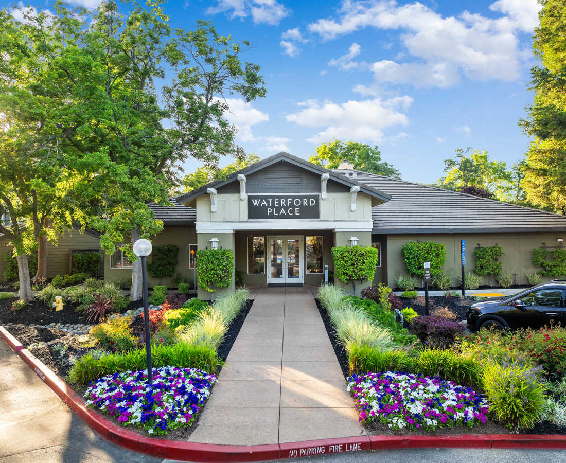 Apartment exterior at Waterford Place in Folsom, California