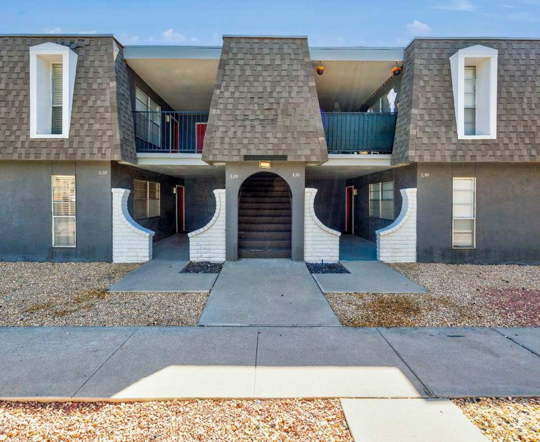 Front Facade at Desert Peaks in El Paso, Texas