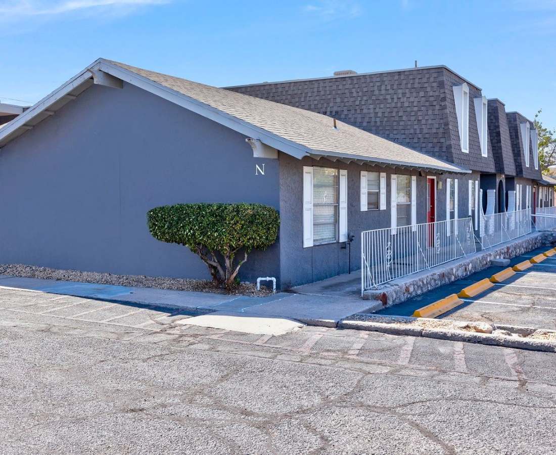 Side view at Desert Peaks in El Paso, Texas
