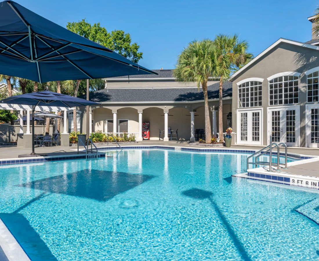 Resort-style pool at The Summit At Metrowest in Orlando, Florida