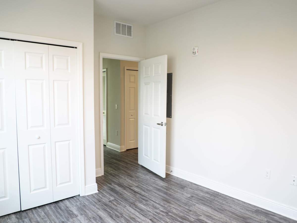 Room with closet at Hilltop Pointe in Panama City, Florida