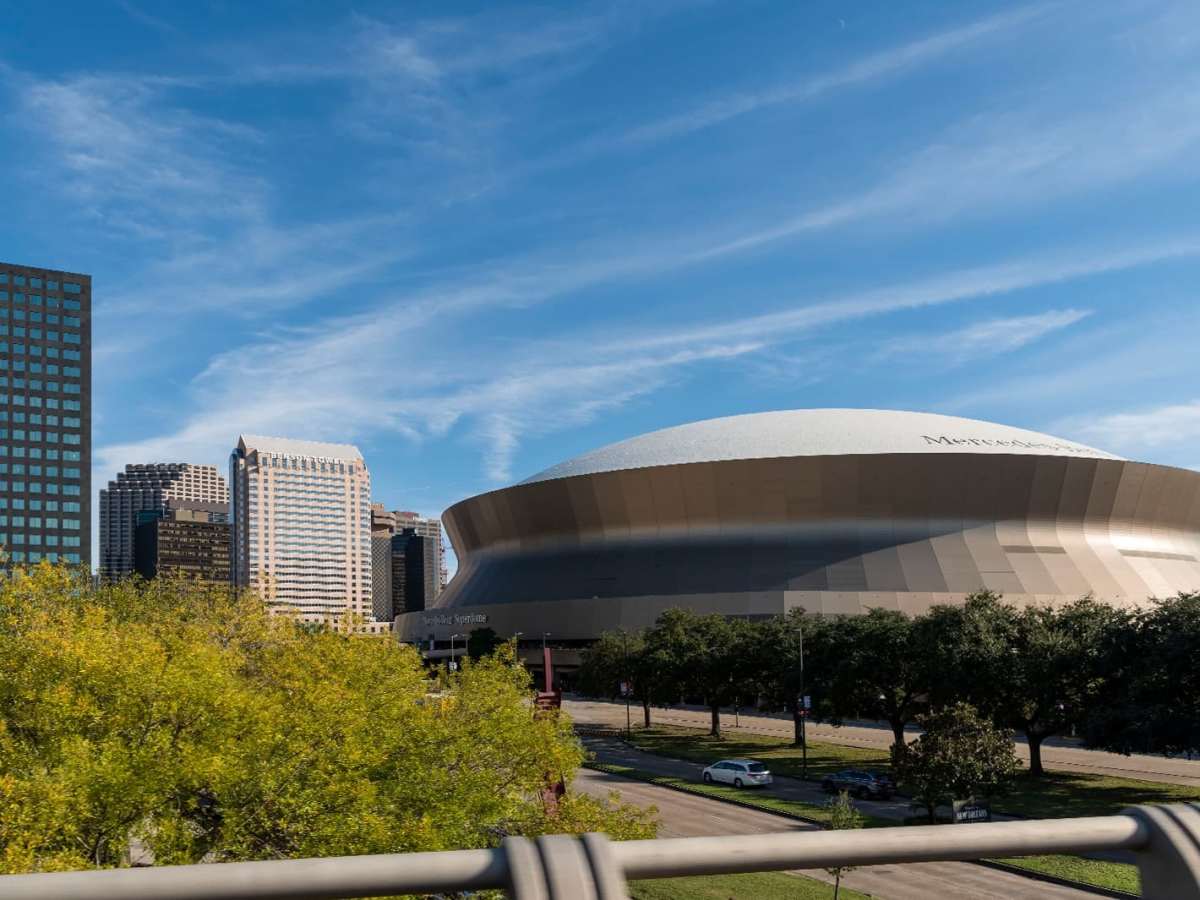 Stadium near 2424 Tulane Apartments in New Orleans, Louisiana