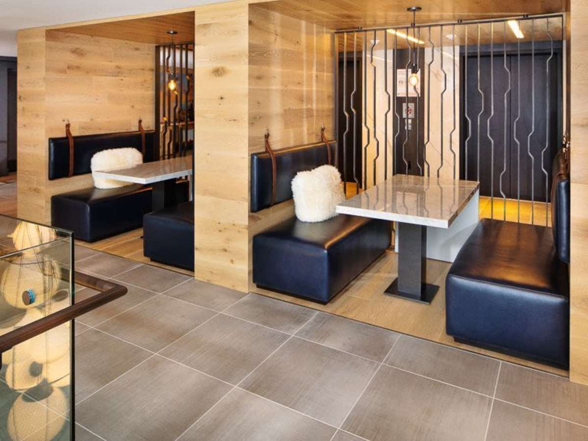 Coworking stations at J Linea in Washington, District of Columbia