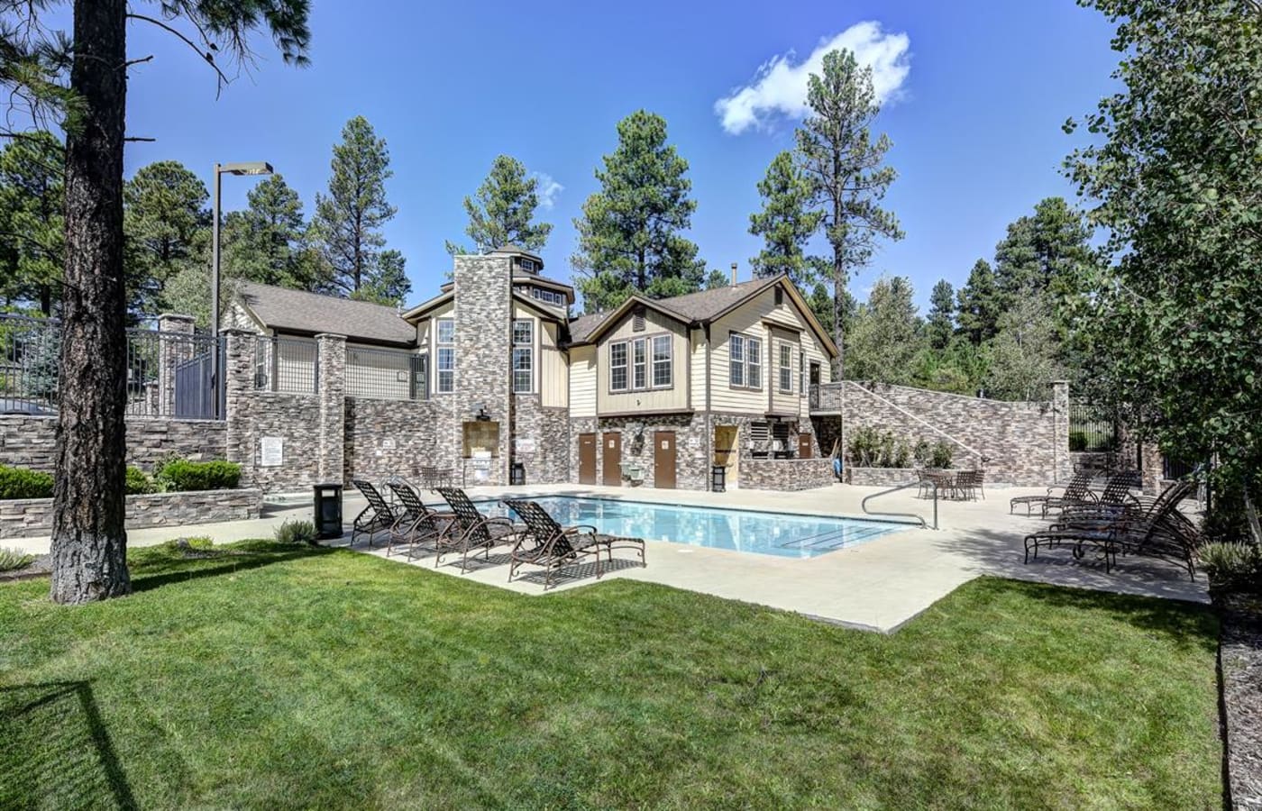 Flagstaff Apartments - Apartement