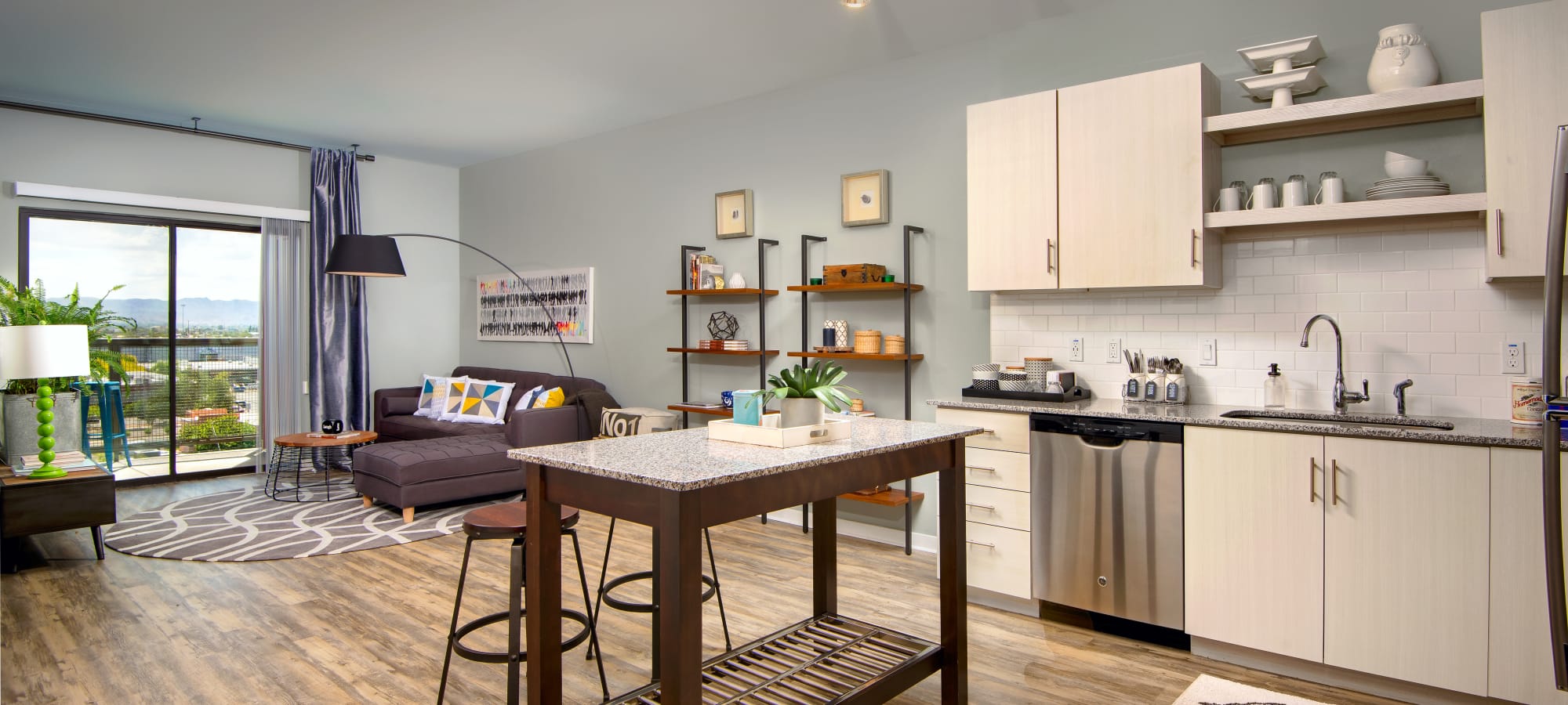 Photos Of Capital Place Apartments In Phoenix Az