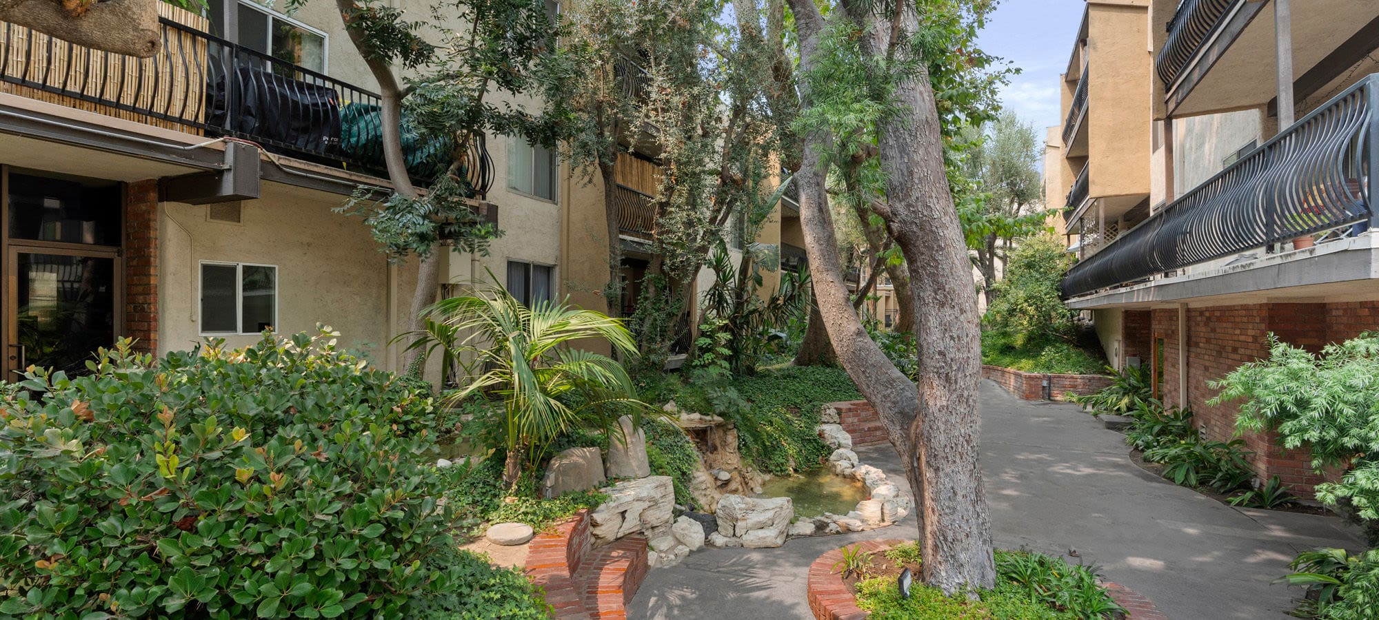 Exterior building at The Palms, Los Angeles, California