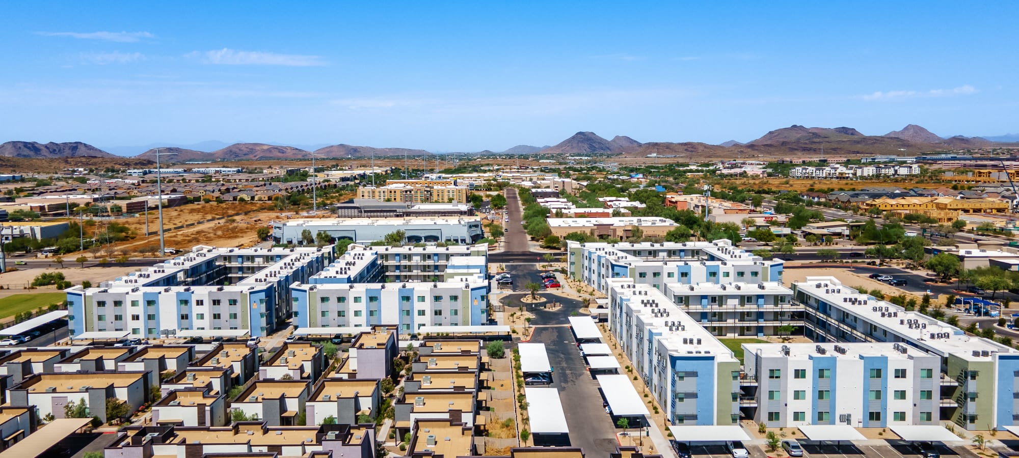Aerial shot of the apartments at Horizon North in Phoenix, Arizona 