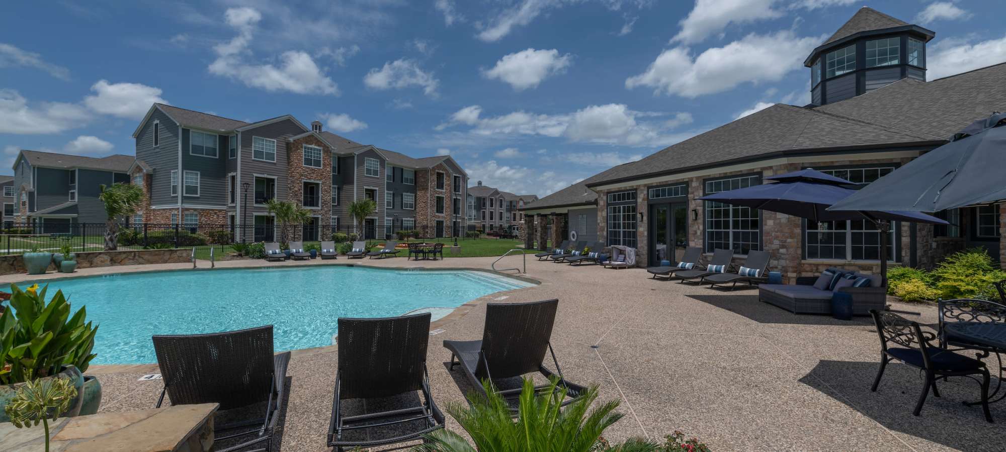2800 Tranquility apartments in Pearland, Texas