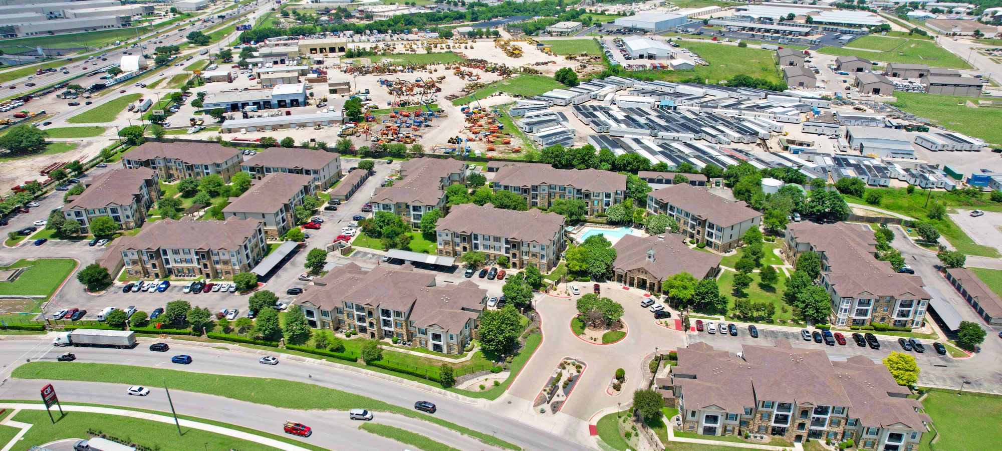 Pflugerville, Texas apartments at Villas at Grand Avenue