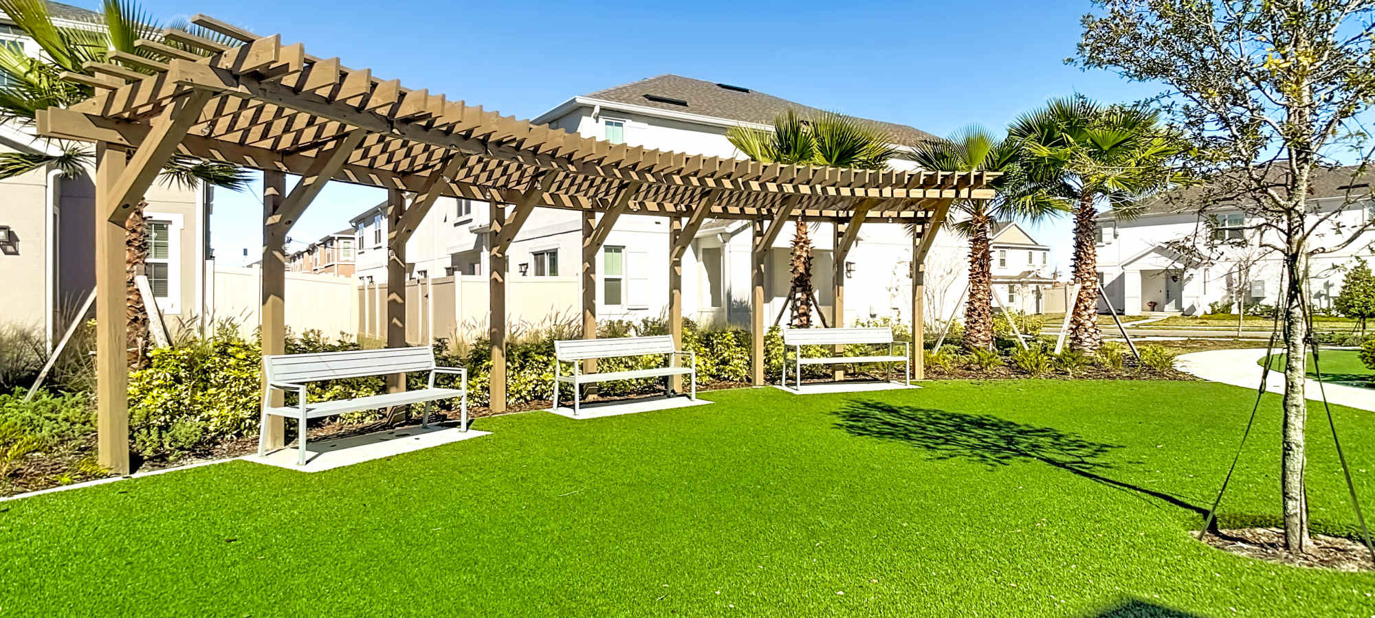 Residents at BB Living Epperson Ranch in Wesley Chapel, Florida