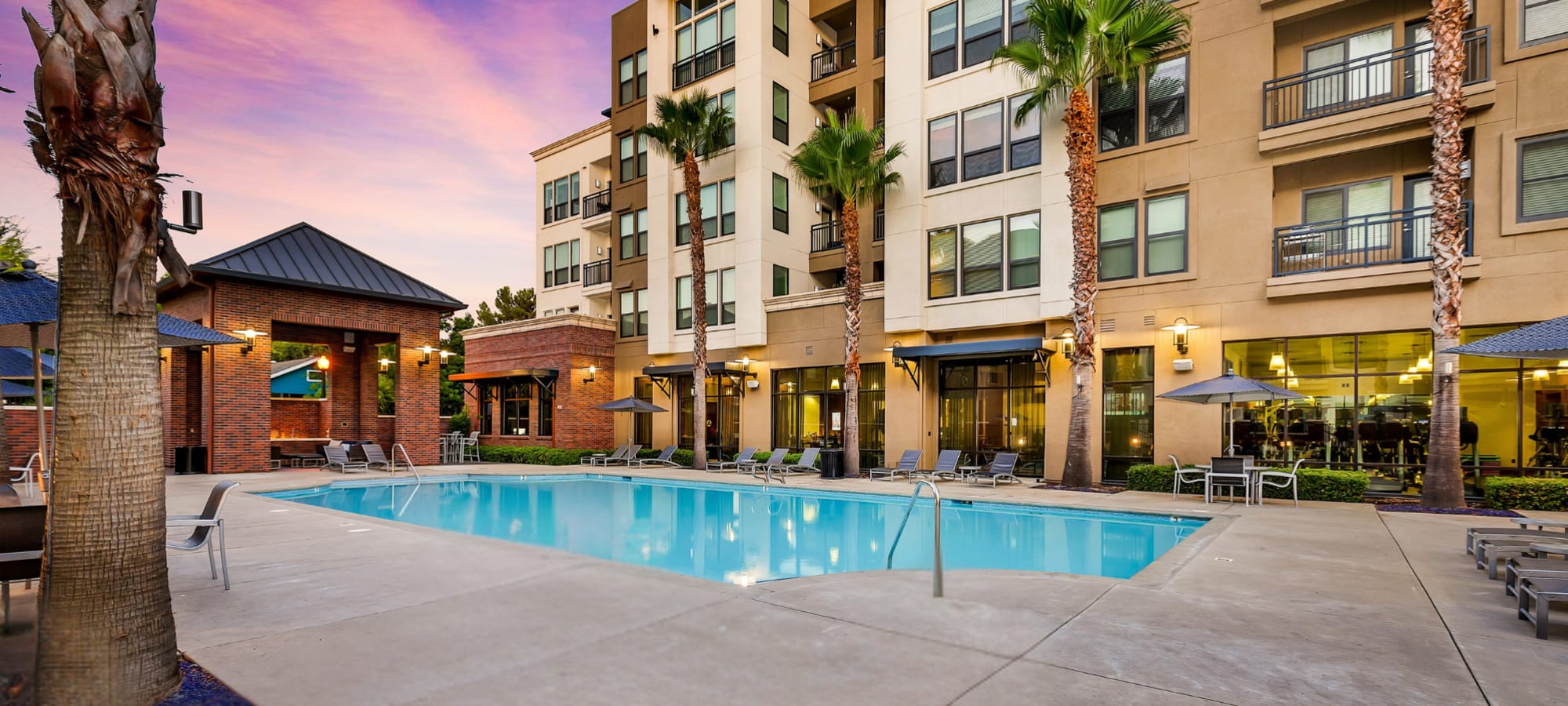 Pool deck Demmon Partners Corporate in Sacramento, California