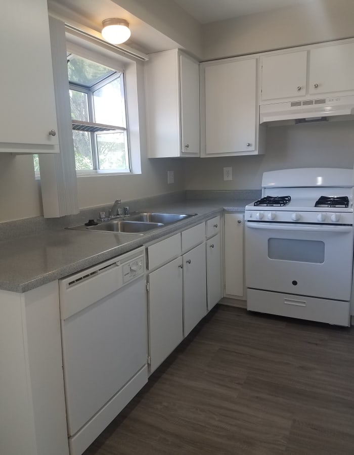 Upgraded kitchen at Sienna Heights Apartment Homes in Lancaster, California