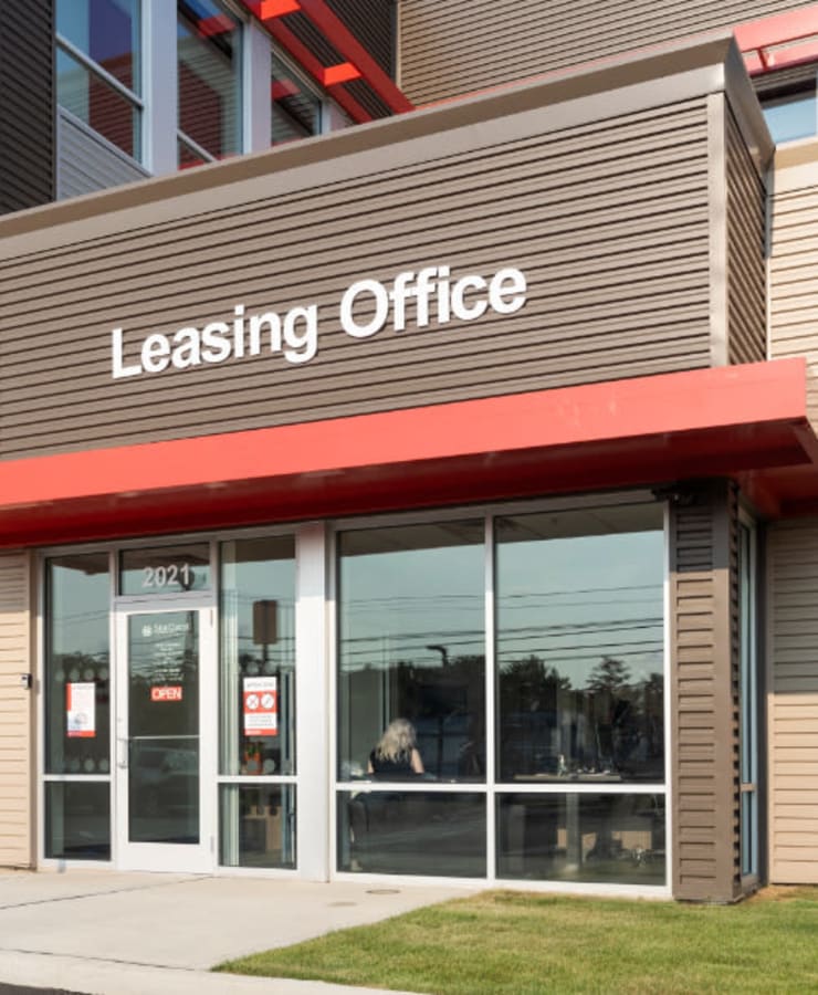 leasing office at StorQuest Self Storage in Ronkonkoma, New York