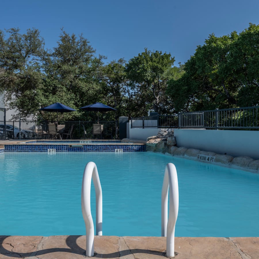 Pool at Oaks at La Cantera in San Antonio, Texas 
