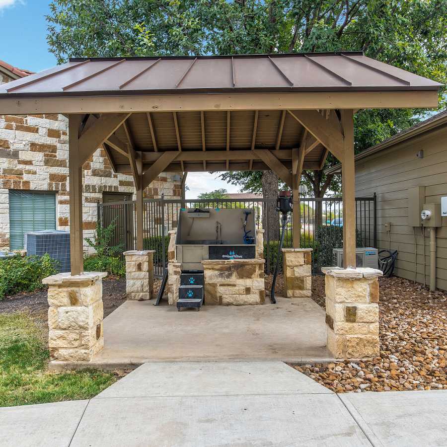 Outdoor bbq station at Lookout Hollow in Selma, Texas