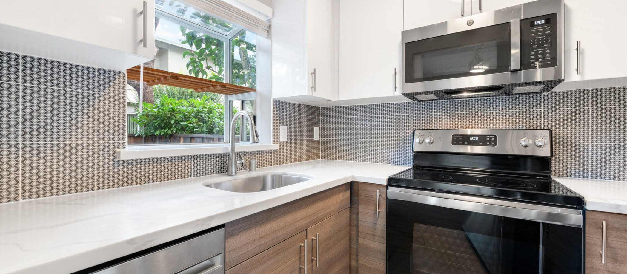 Apartments at 678 Bellflower in Sunnyvale, California