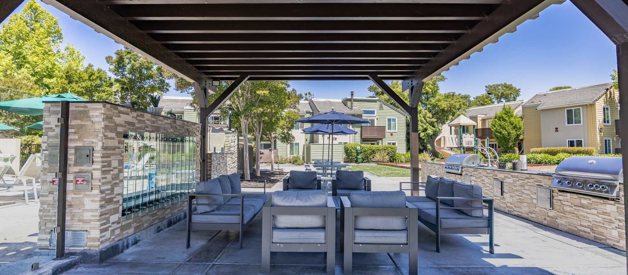 Pool at Crossbrook Apartments in Rohnert Park, California