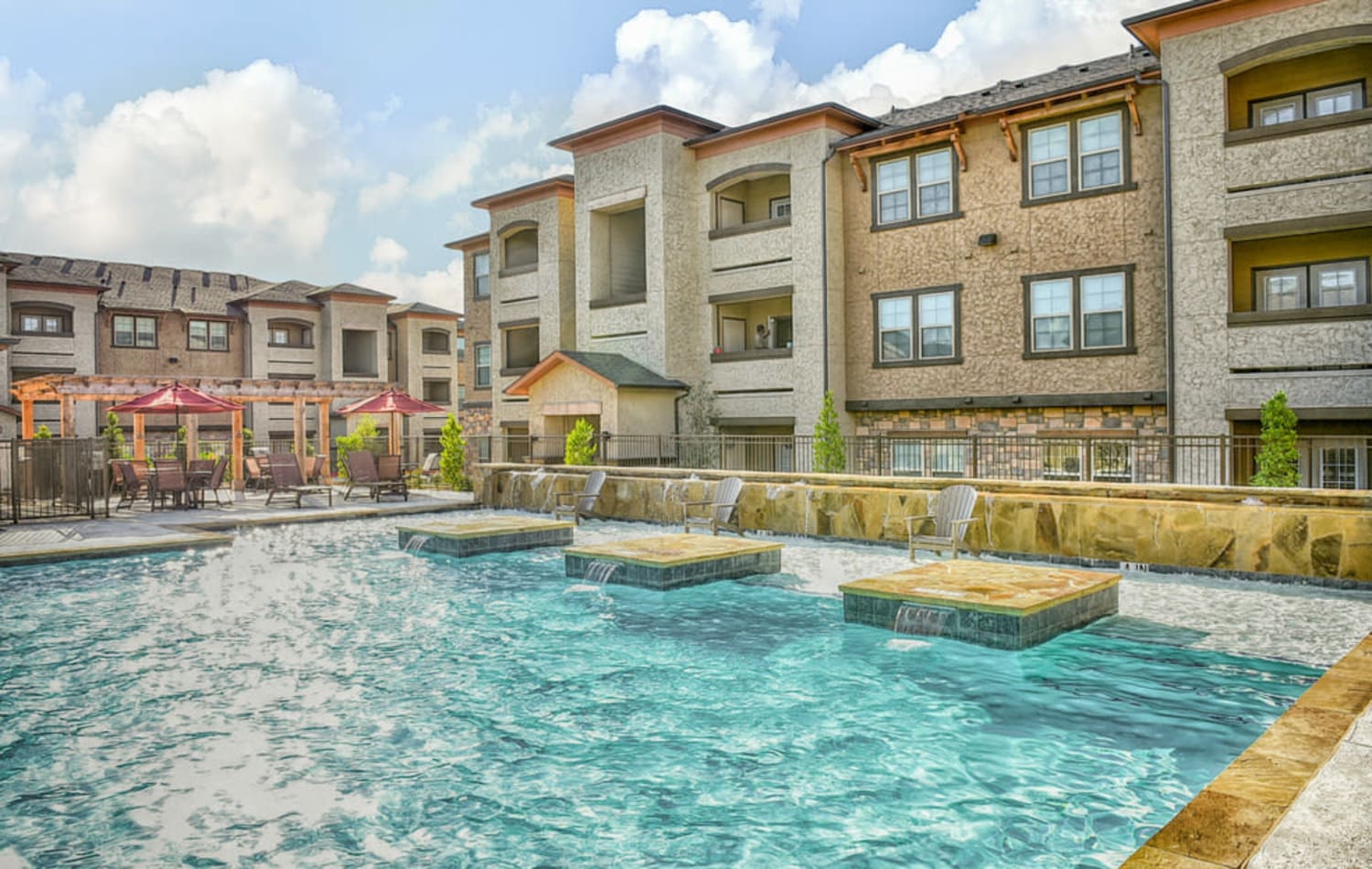 A large, beautiful pool at Overlook Ranch in Fort Worth, Texas