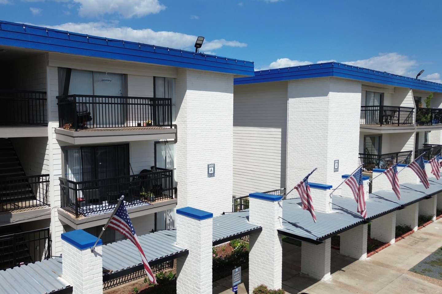 Community Amenities at Star Voss Apartments in Houston, Texas 