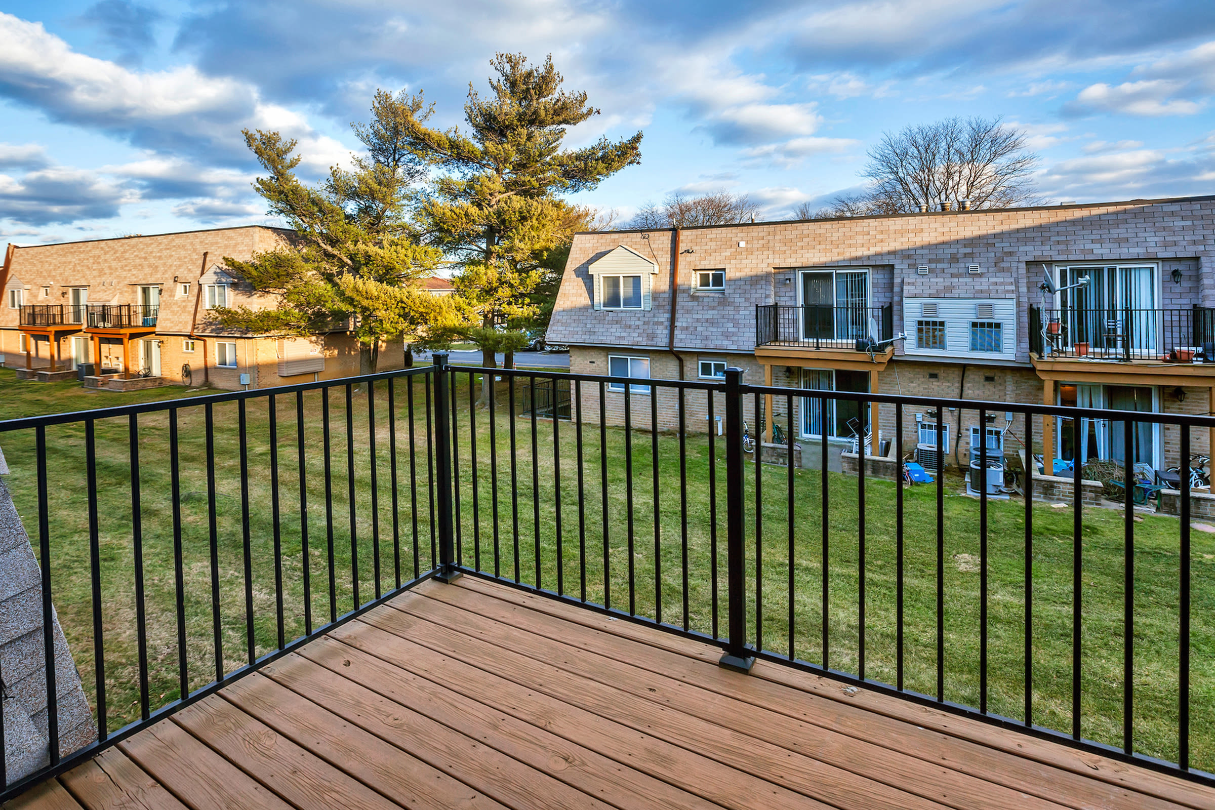 private balcony at Franklin Commons in Bensalem, Pennsylvania