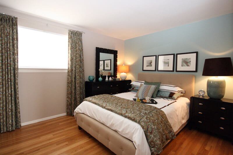 Cozy bedroom at James River Pointe in Richmond, Virginia