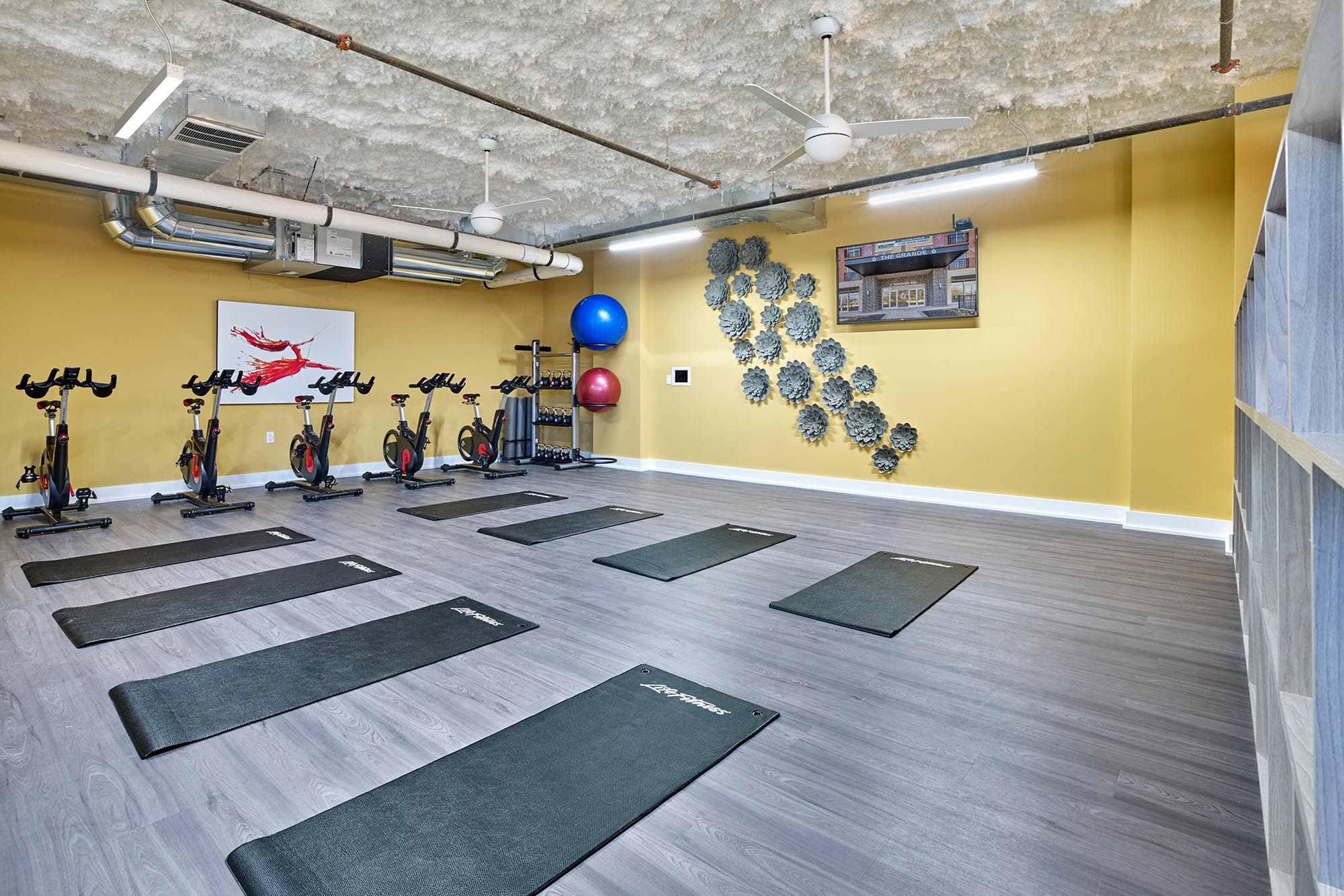 Fitness center at The Grande at MetroPark in Woodbridge, New Jersey