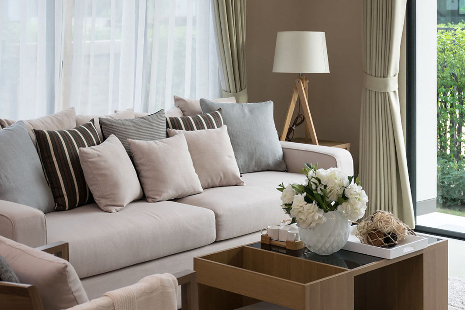 Cozy living room with a couch at 270 Huntington in Boston Massachusetts