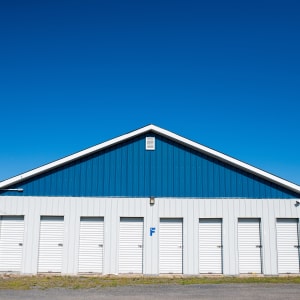Apple Self Storage - Fredericton North