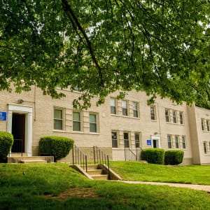 Catonsville Md Apartments For Rent Near Westgate Ivy Crossing At Catonsville
