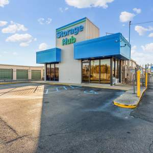 Storage Hub - Corporate Ave Photo