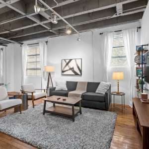 900 Peachtree Lofts Photo