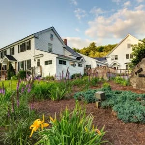 Pine Rock Manor Photo