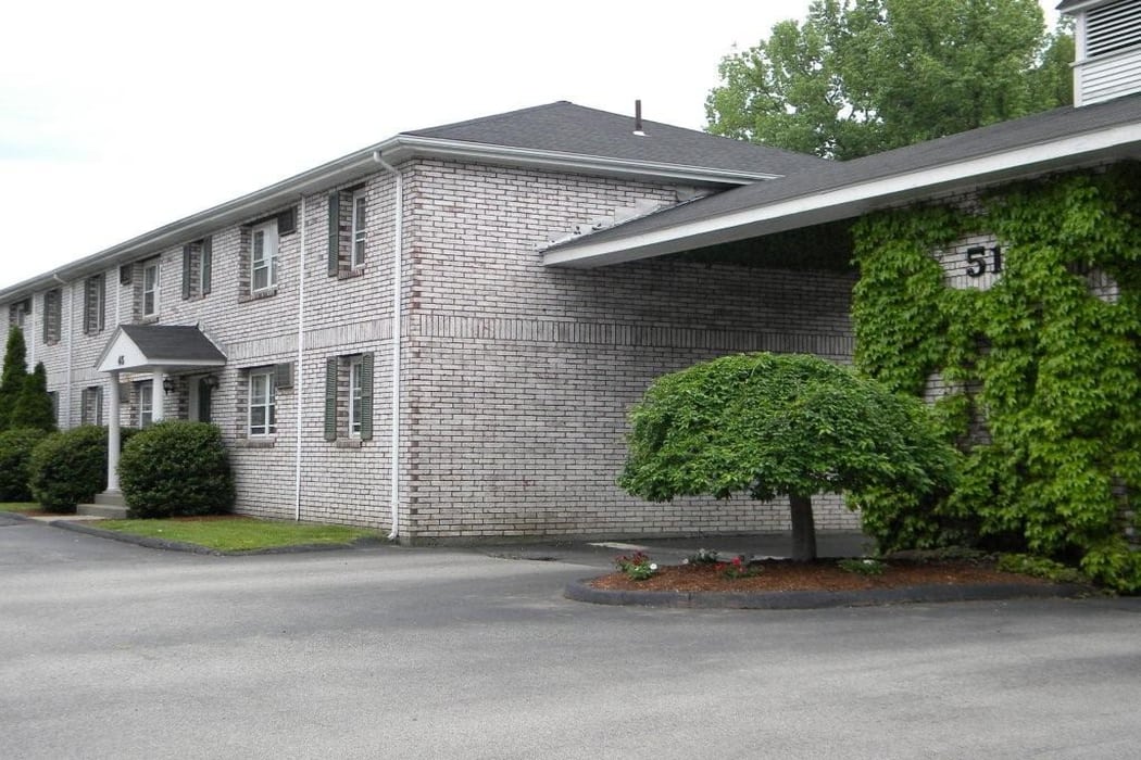 Exterior view of Van Deene Manor in West Springfield